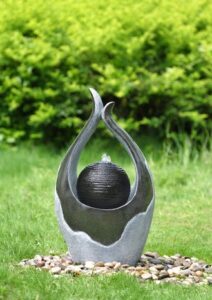 Wasser-Ornament für den Balkon eliassen.com