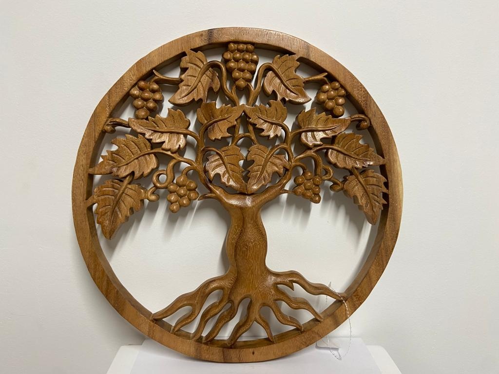 images 180598-9 Wandpaneel rond hout Levensboom met druiventrossen 40cm eliassen.nl