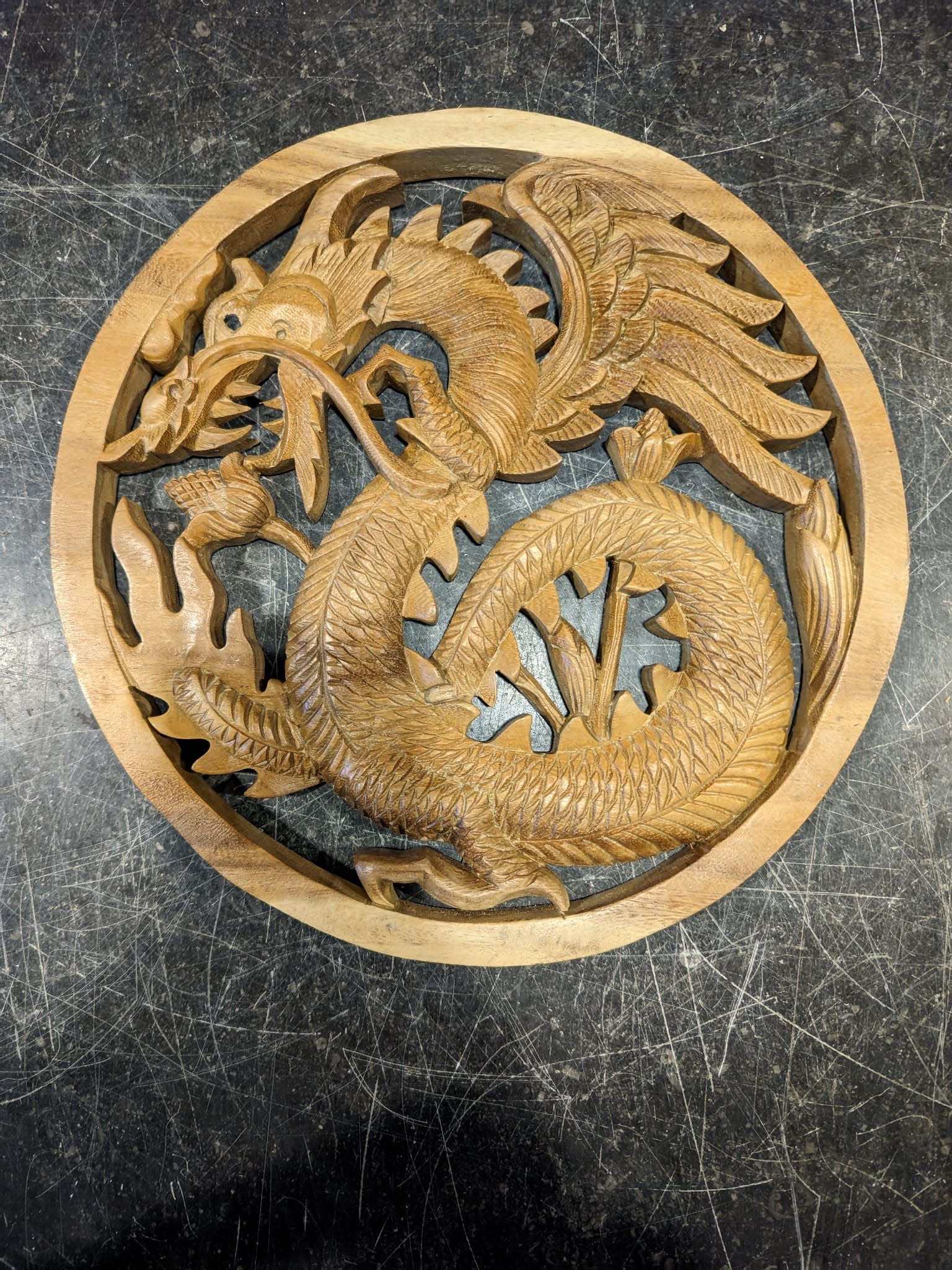 images 182721 Wandpaneel hout rond Slangendraak 30cm eliassen.nl