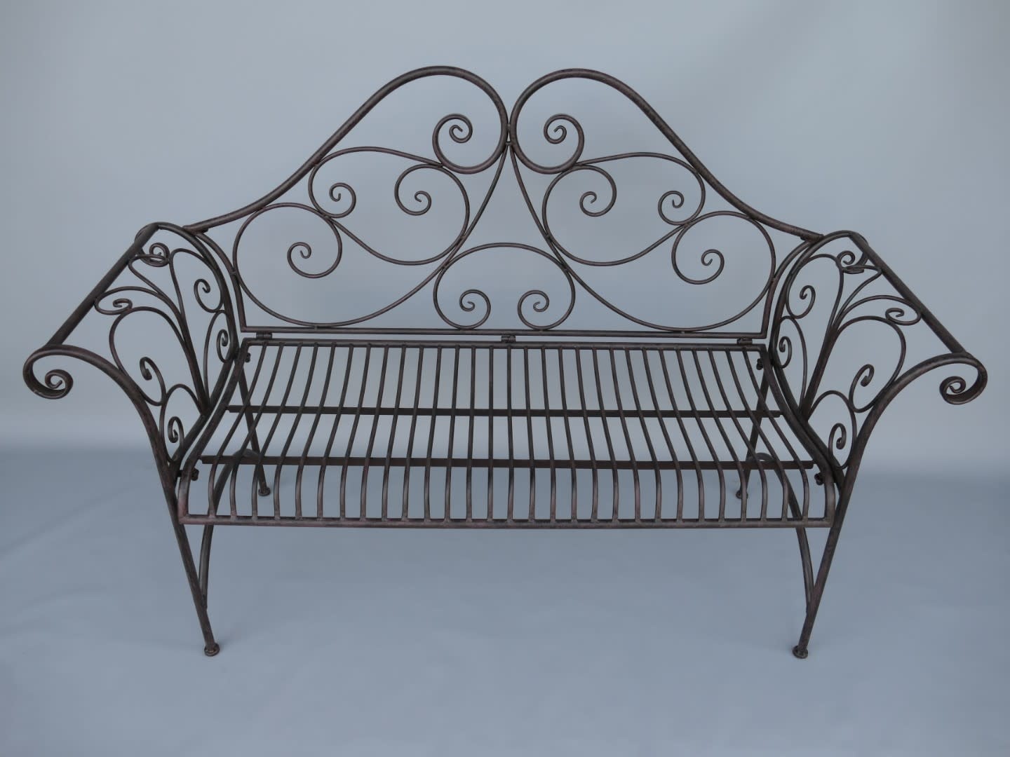 images 335003BRai5JkszjzOyrHE