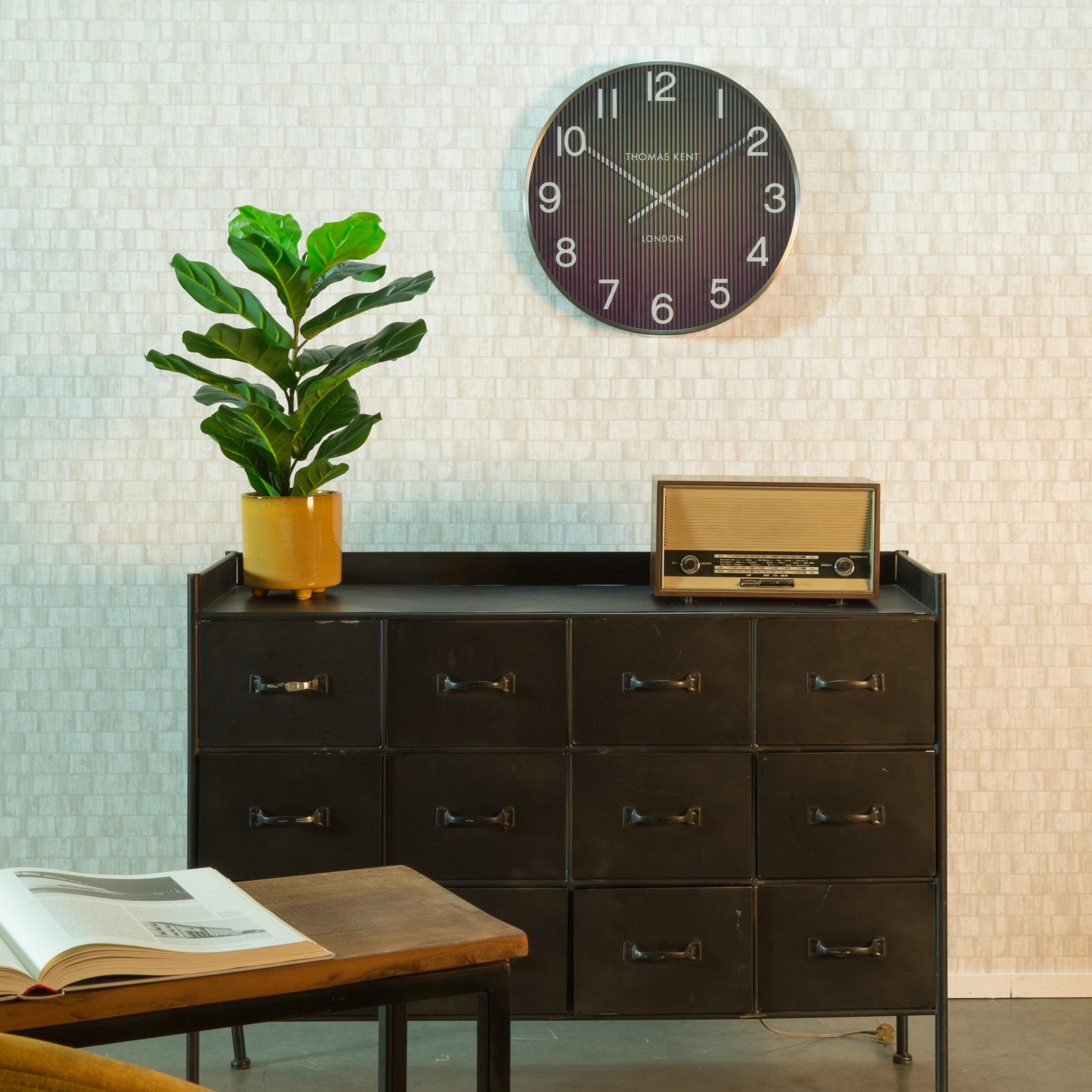 images 781070 (1) - THOMAS_KENT