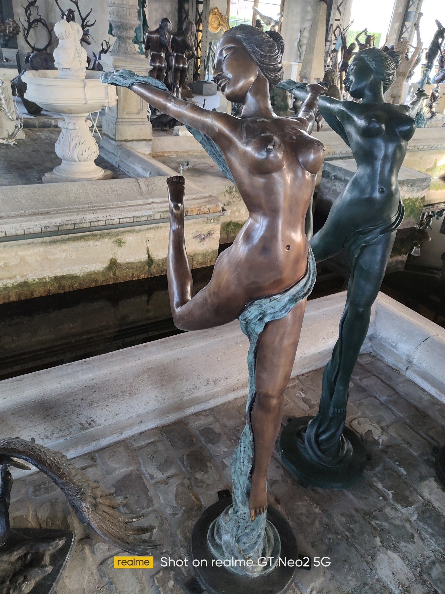 bronzen sierlijke danseres - eliassen.nl