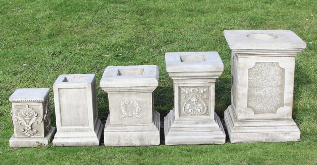 images plinths-1024x535-3