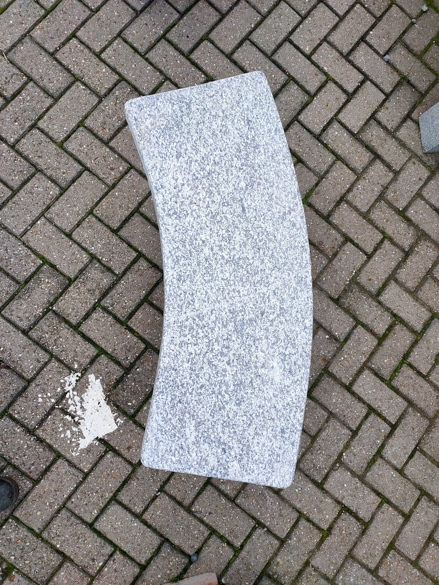 images Tuinbank graniet Fred grijs - Eliassen.nl 2