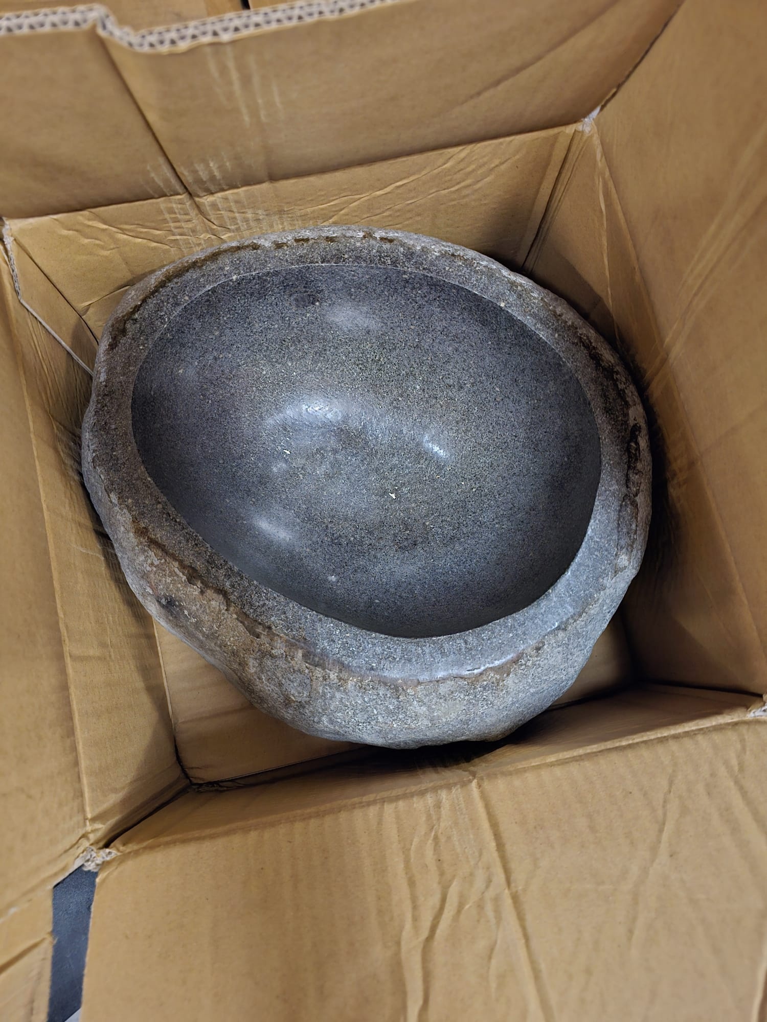 images Vogelschaal van riversteen 30-35cm eliassen.nl 1