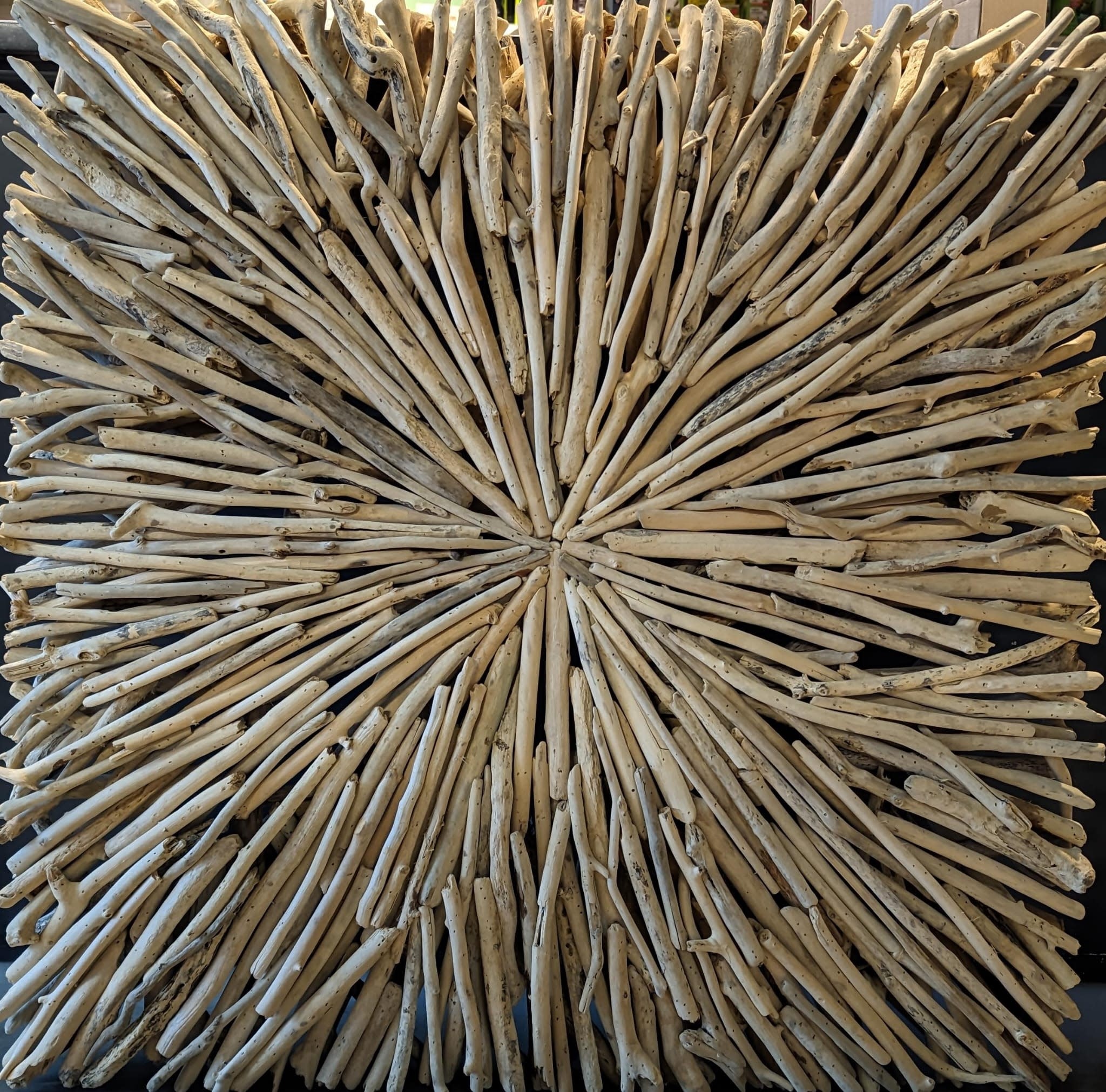 images Wandpaneel drijfhout vierkant 100cm eliassen.nl 1