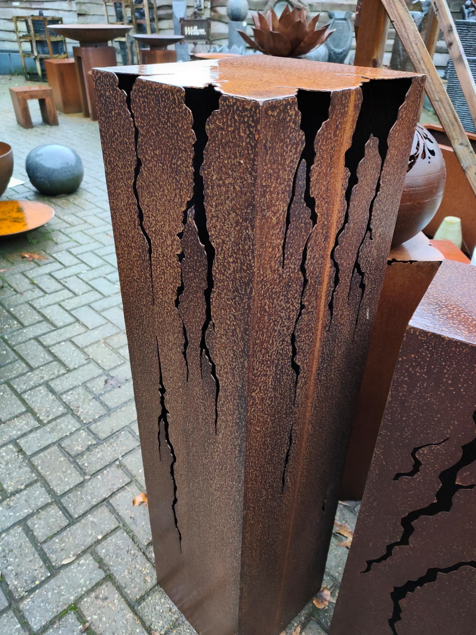 images WhatsApp Image 2023-01-04 at 09.57.54