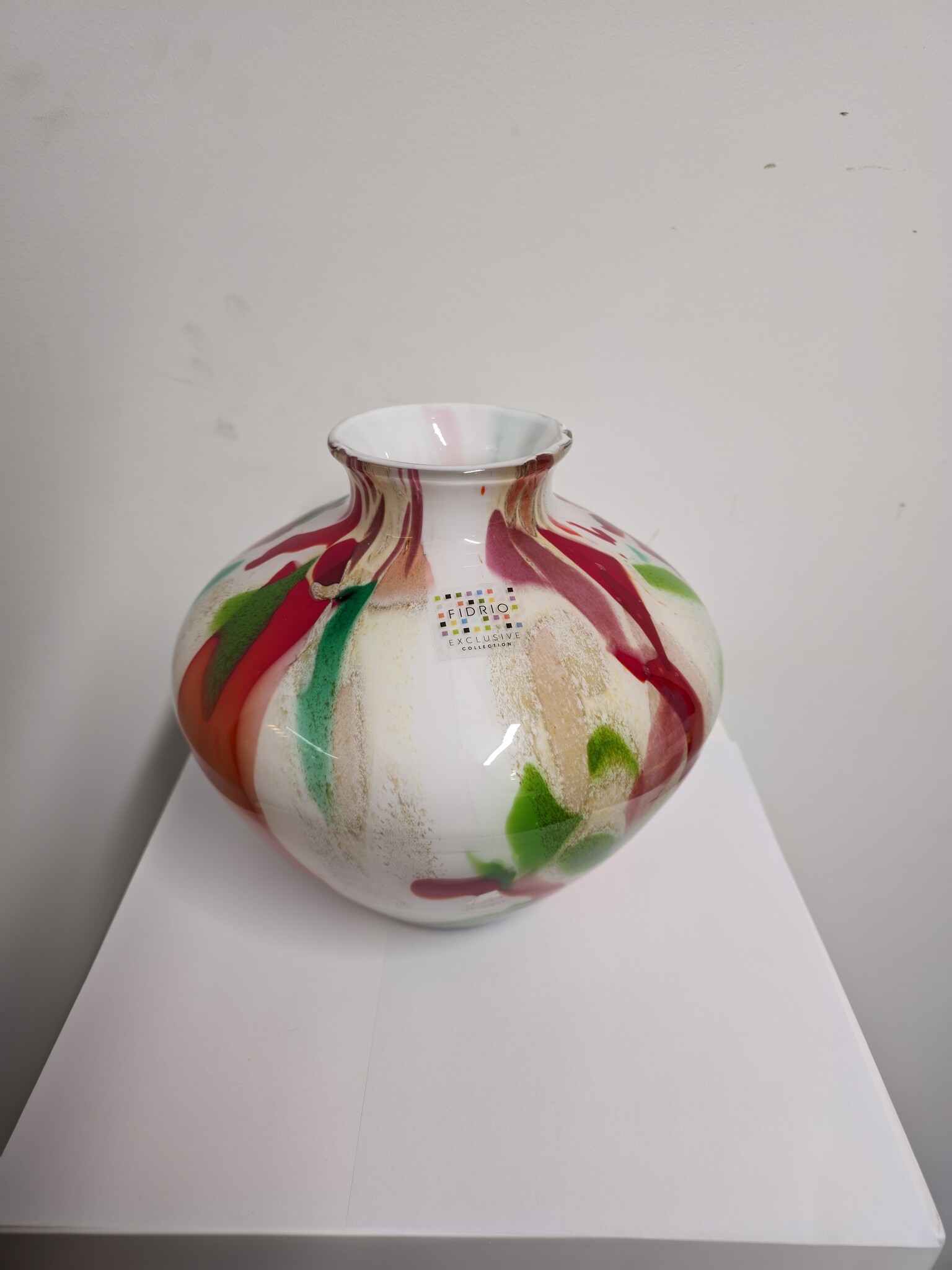 images Fidrio Glasvaas Belly mix colors 23cm eliassen.nl 1